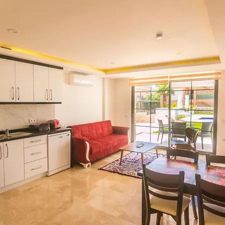 Stone House Aparts 1 1 Mit Zwei Balkone Und Poolblick Kalkan No 4 Apartment