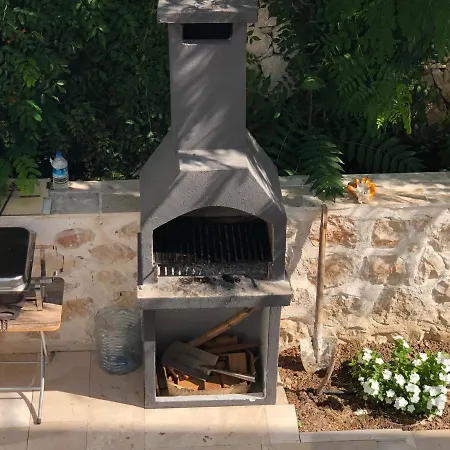 Stone House Aparts 1 1 Mit Zwei Balkone Und Poolblick Kalkan No 4 Apartament Kaș