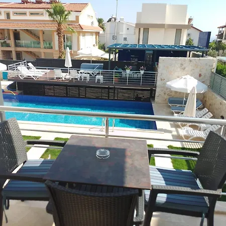 Stone House Aparts 1 1 Mit Zwei Balkone Und Poolblick Kalkan No 4 Апартаменты Каш